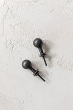 Bola Pull Knob