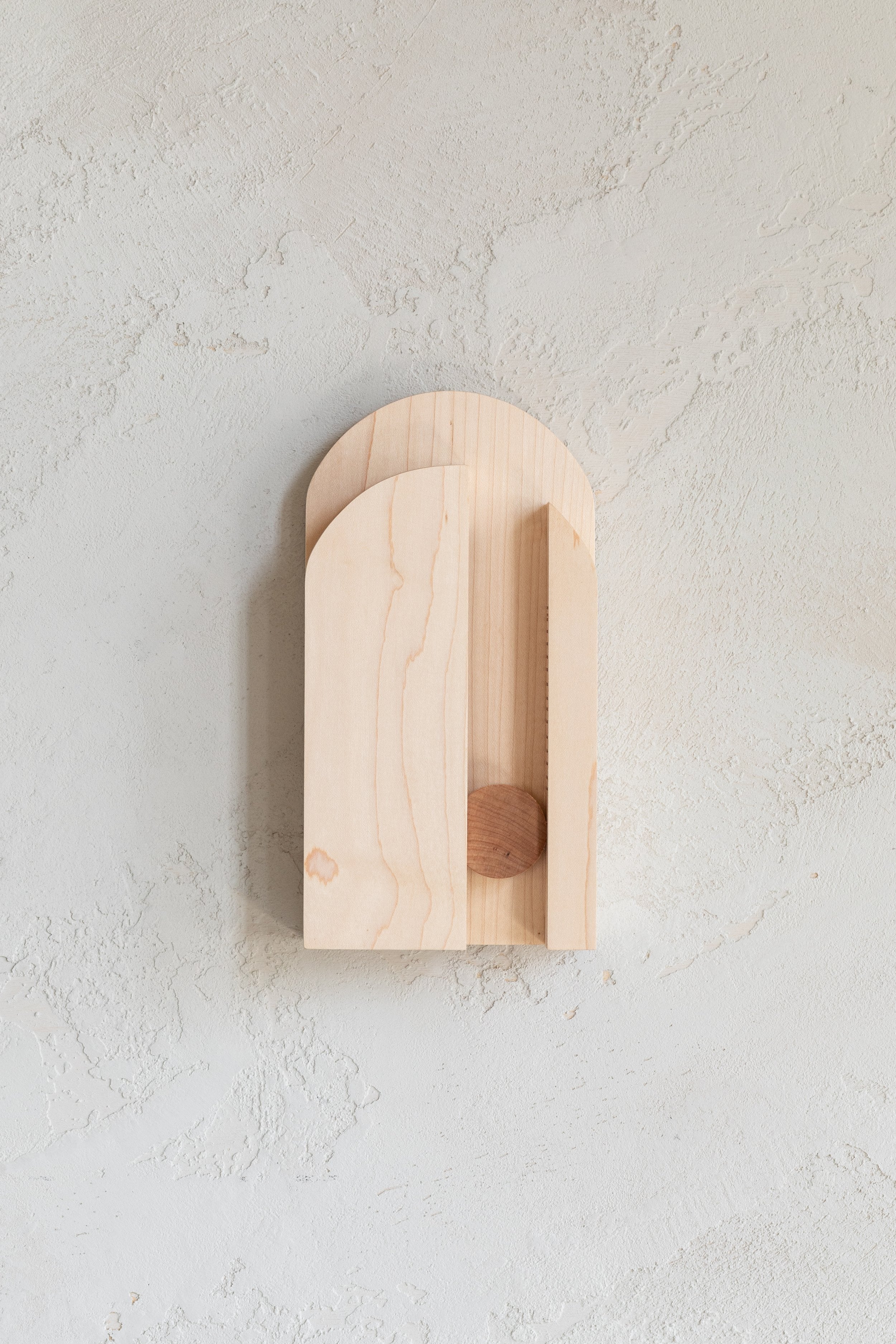 Dutch Broom Hanger