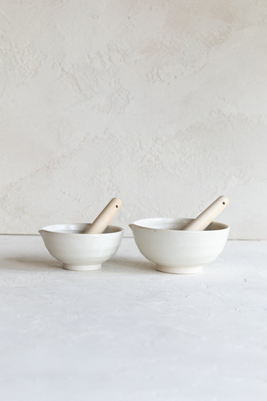 Cream Ceramic Mortar and Pestle Set
