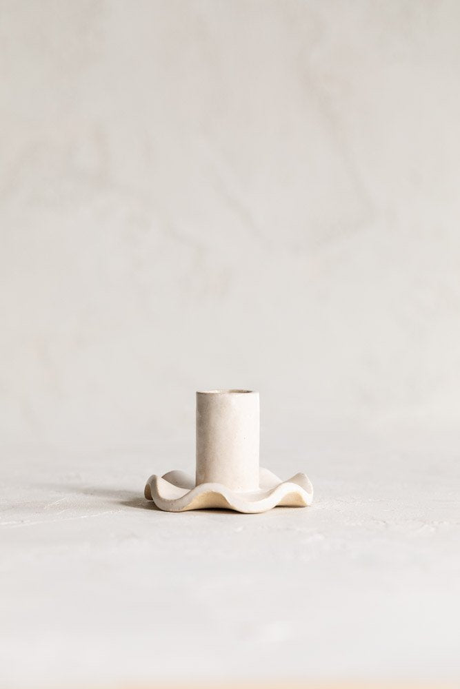 Ruffle Candle Holder